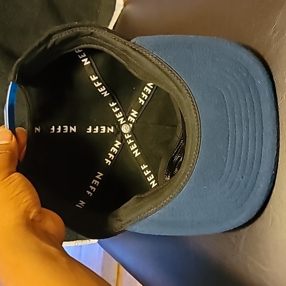 NEFF SNAPBACK HAT BLACK - Picture 4 of 5